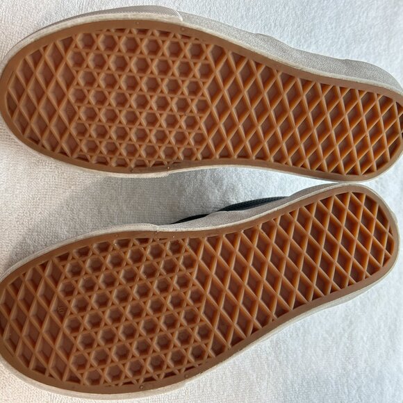 Vans Classic Slip-On Perforated Leather Shoe Black - Picture 4 of 8